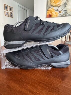 Shimano SH-MT502 Men's Size 47 (US 11.2) Black Mountain Biking Hiking Shoes